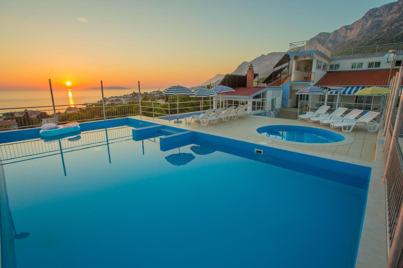 Aparthotel Pecic Градац Экстерьер фото